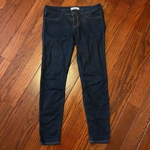 Hollister dark blue skinny jeans